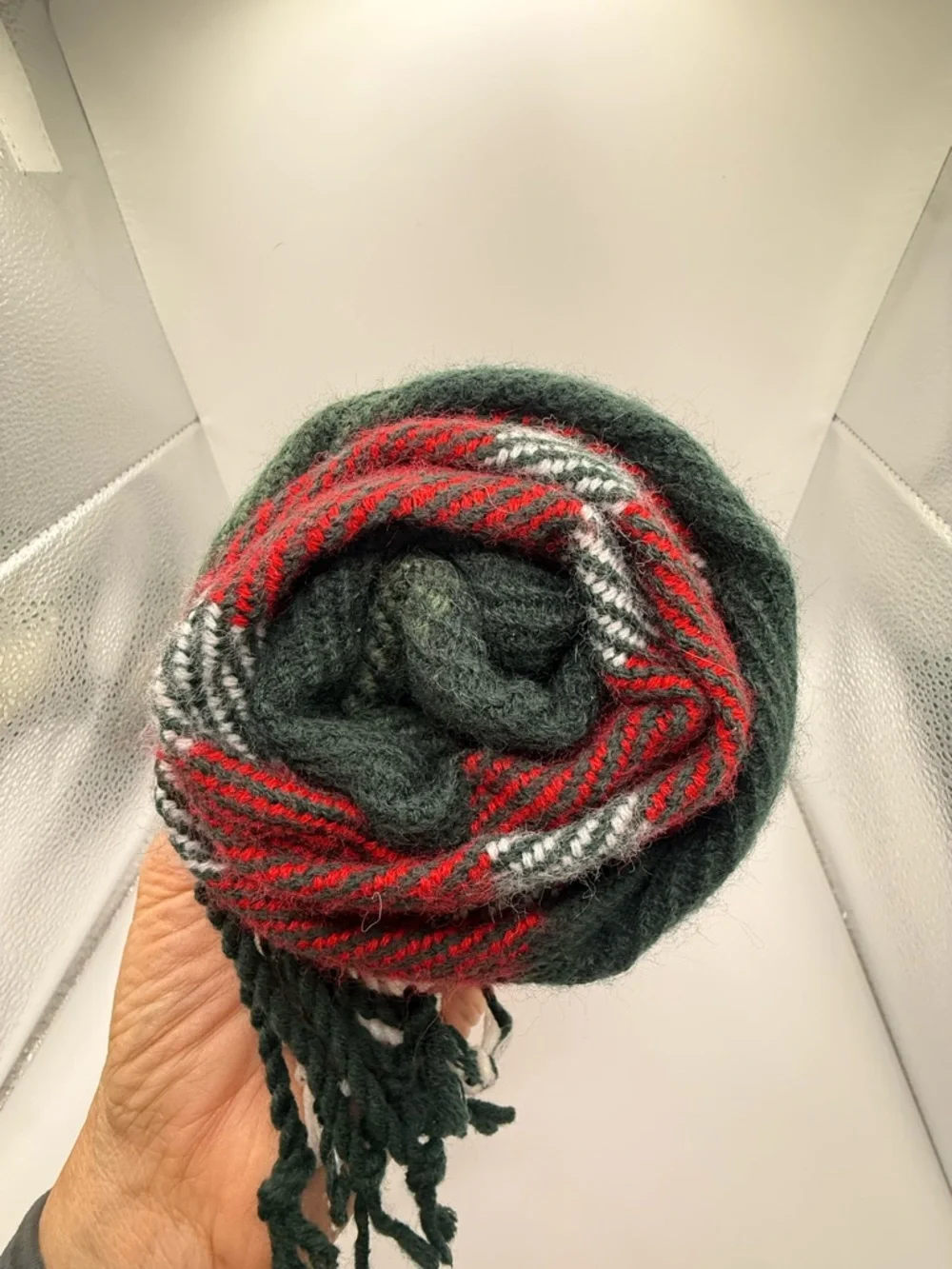 NWT‎ Hearth & Hand with Magnolia Chunky Plaid Throw Blanket Red/Green 50x60